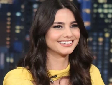 Η Ηλιάνα Παπαγεωργίου είδε ΑΕΚ στο ΟΑΚΑ – Ποιον φίλησε; (φωτό)